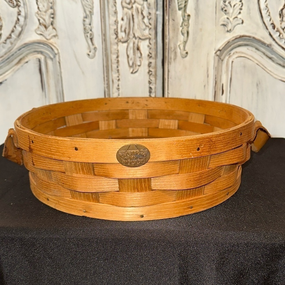 Peterboro Basket Company Since 1854 Made in the USA High Edged Tray
